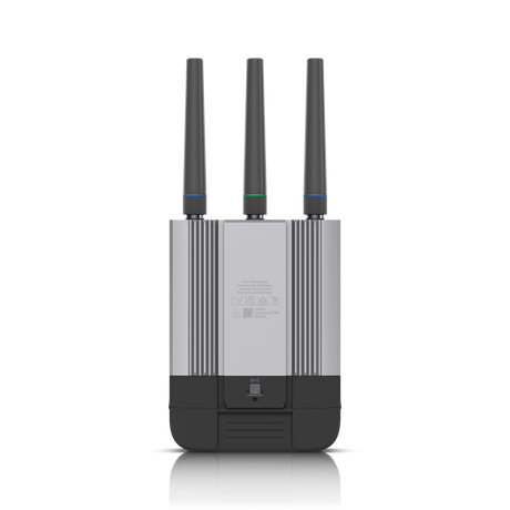 Ubiquiti Mobile Router Industrial UMR-Industrial